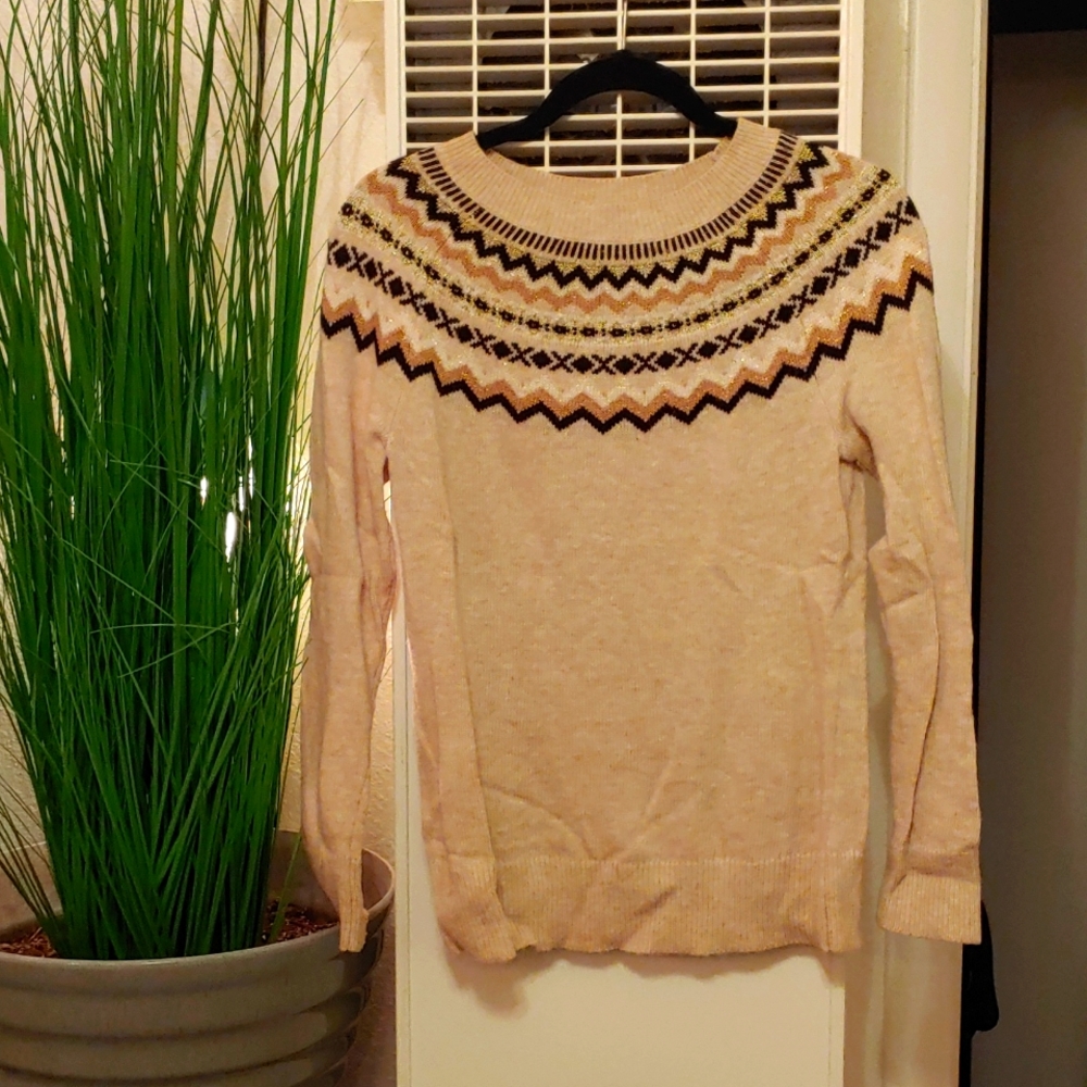 XS Loft tan sweater w/ sparkly design